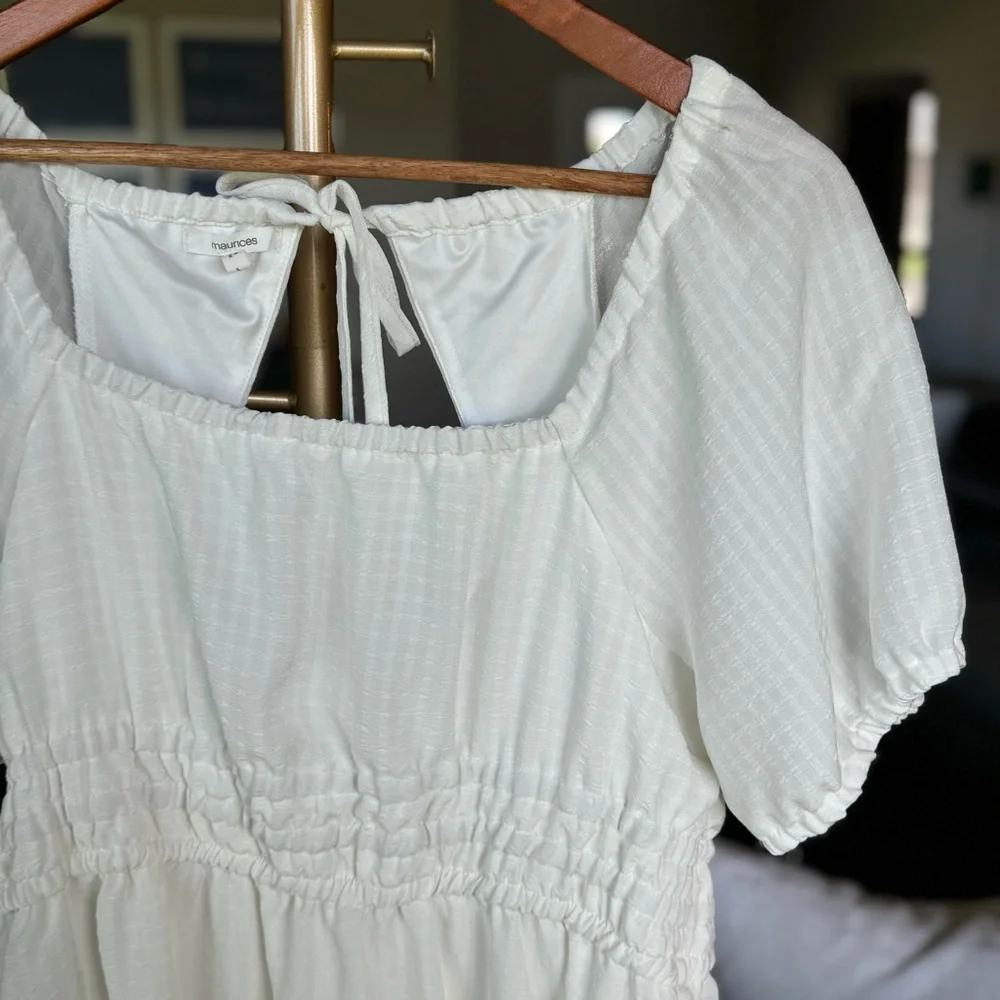 Maurices White Back Keyhole Puff Sleeve Mini Dress with Smocked Waist - Large - Picture 9 of 9